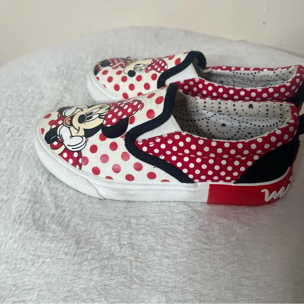 Disney Minnie Mouse‎ Red White Black Canvas Slip On Sneakers Sz 13